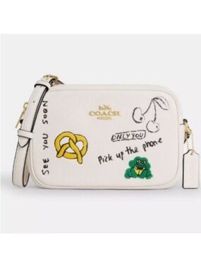 Coach Jamie Camera Bag With Sketch
Print # CAT02